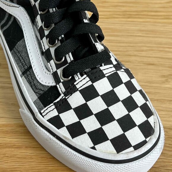 Gently used!VANS! Mix Checkered/Plaid Platform Laced Shoes Cute! Girls Size 2 - Picture 2 of 6